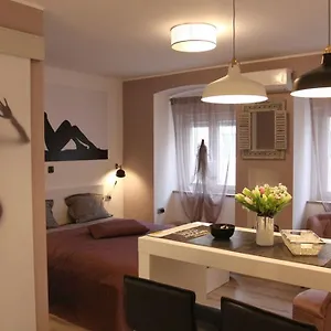 Mala Tajna Appartement